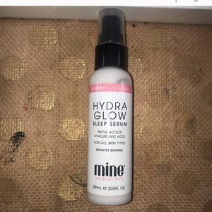 Mine hydra glow face serum